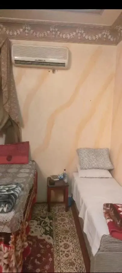 فيلا و نزل العزيزيه منزل للإقامة