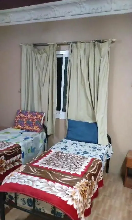 فيلا و نزل العزيزيه منزل للإقامة